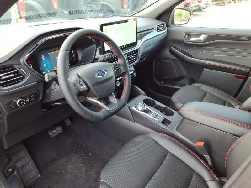 2026 Ford Escape ST-Line Select