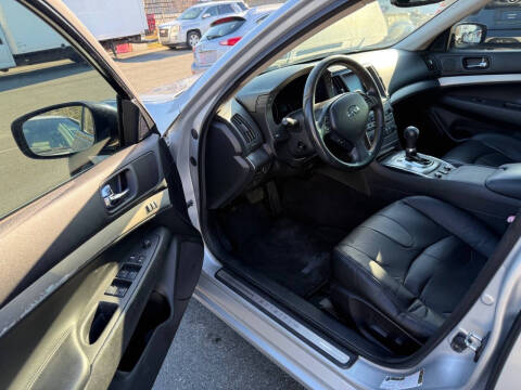 2012 Infiniti G37 Sedan x