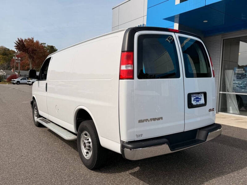 2023 GMC Savana 2500