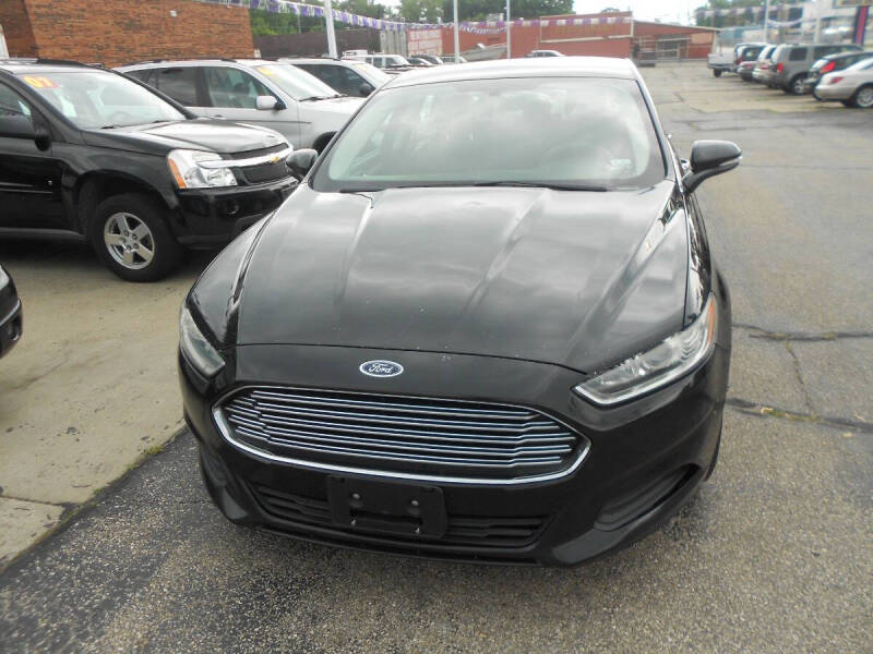 2015 Ford Fusion SE