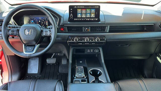 2025 Honda Pilot Elite