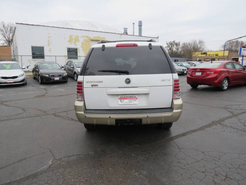 2005 Mercury Mountaineer Premier photo 5