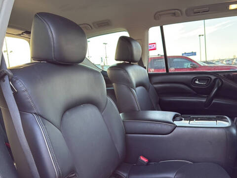 2023 Infiniti QX80 Luxe