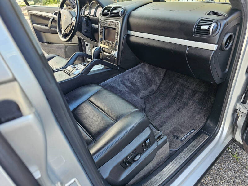 2005 Porsche Cayenne Turbo