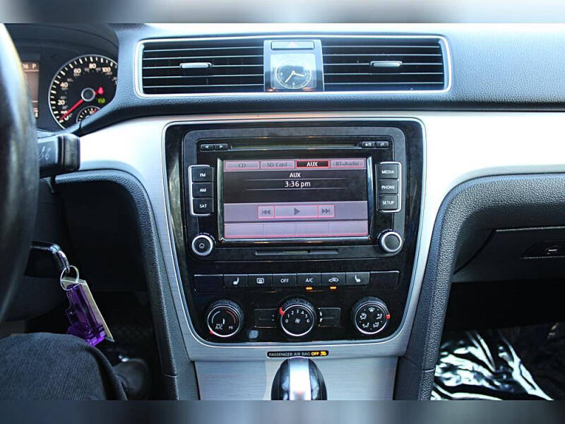 2013 Volkswagen Passat