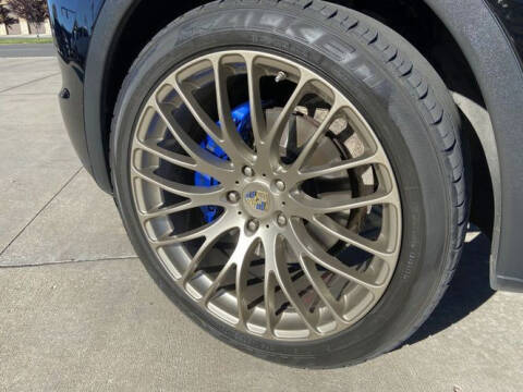 2020 Porsche Macan Turbo