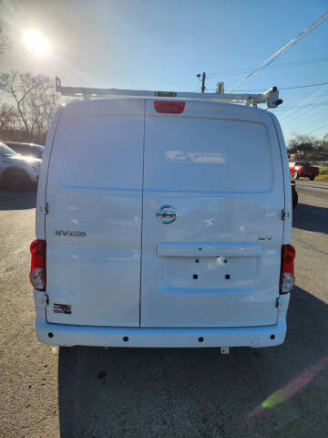 2021 Nissan NV200 SV