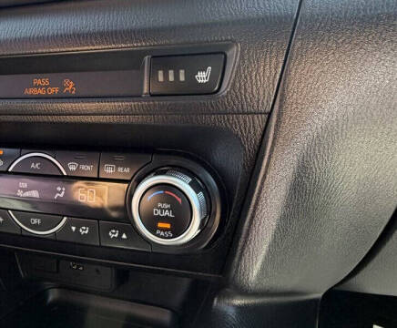2017 Mazda MAZDA3 Touring 2.5