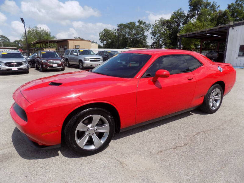 2019 Dodge Challenger SXT