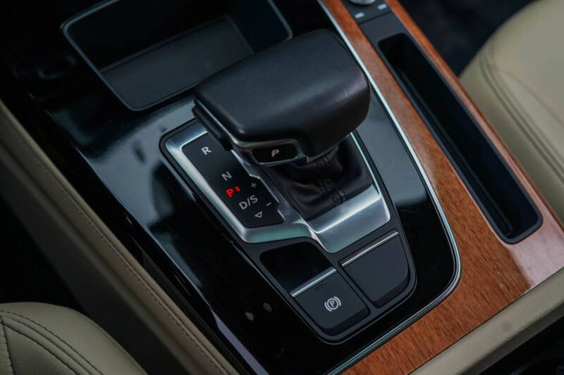 2022 Audi Q5 quattro S line Prem Plus 45 TFSI