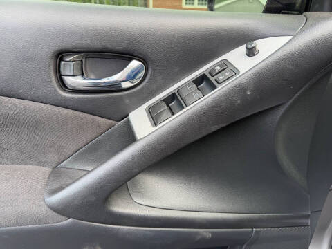 2012 Nissan Murano S