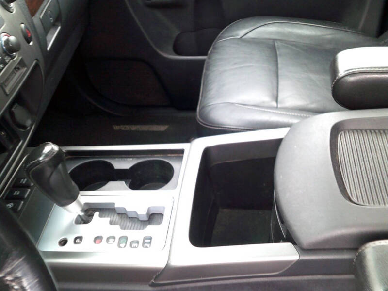 2011 Nissan Armada Platinum