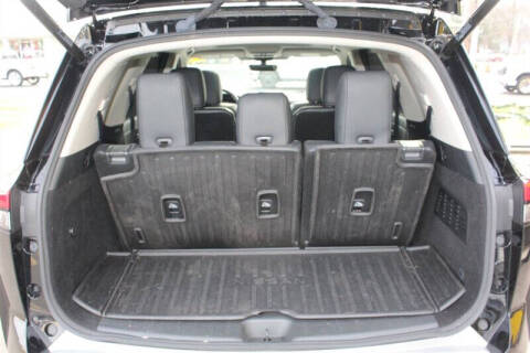 2023 Nissan Pathfinder Platinum