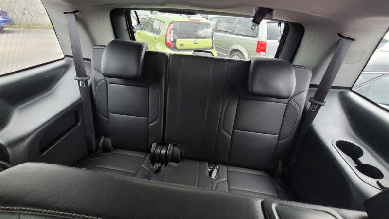2017 GMC Yukon SLT