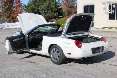 2002 Ford Thunderbird Deluxe