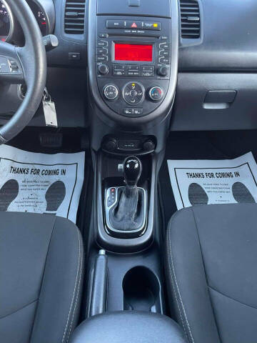 2012 Kia Soul +