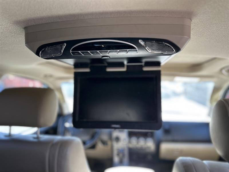 2010 Toyota Sequoia SR5