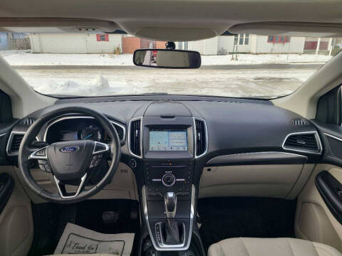 2016 Ford Edge Titanium