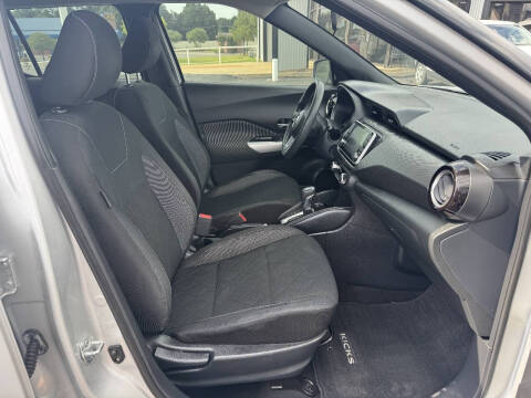 2019 Nissan Kicks SV