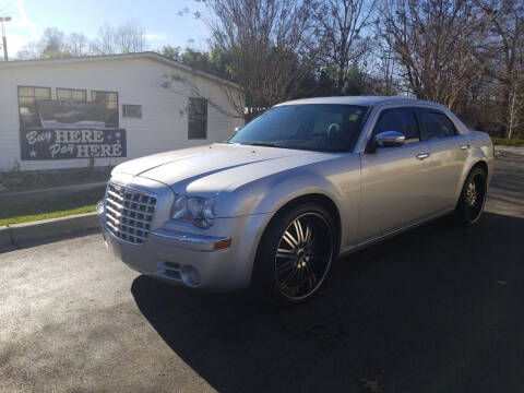 2005 Chrysler 300 for sale at TR MOTORS in Gastonia NC