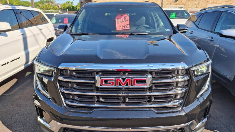 2025 GMC Acadia Elevation