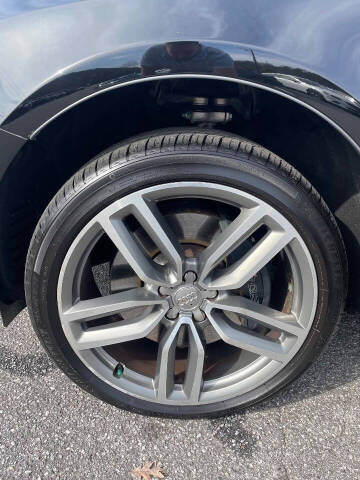 2015 Audi SQ5 3.0T quattro Premium Plus