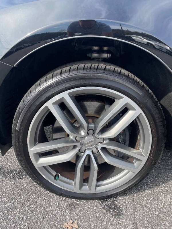 2015 Audi SQ5 3.0T quattro Premium Plus