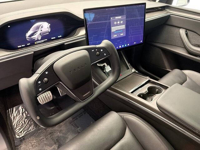 2022 Tesla Model X Plaid