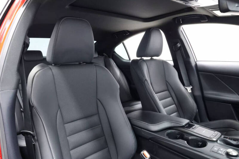 2023 Lexus IS 350 F SPORT