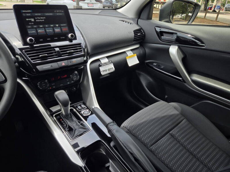 2026 Mitsubishi Eclipse Cross LE
