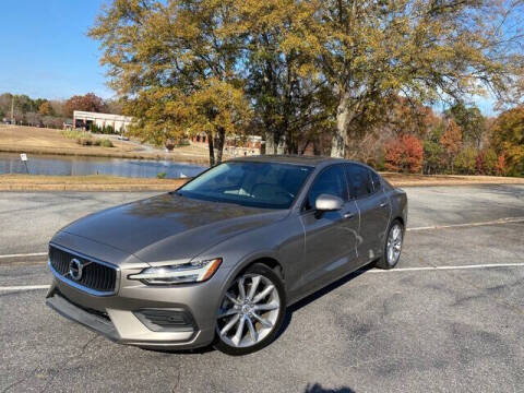 2019 Volvo S60 T5 Momentum