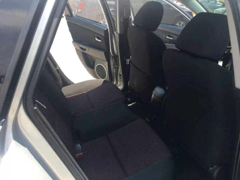 2005 Mazda MAZDA3 s