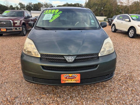 2005 Toyota Sienna LE 8 Passenger
