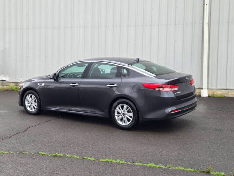 2017 Kia Optima LX
