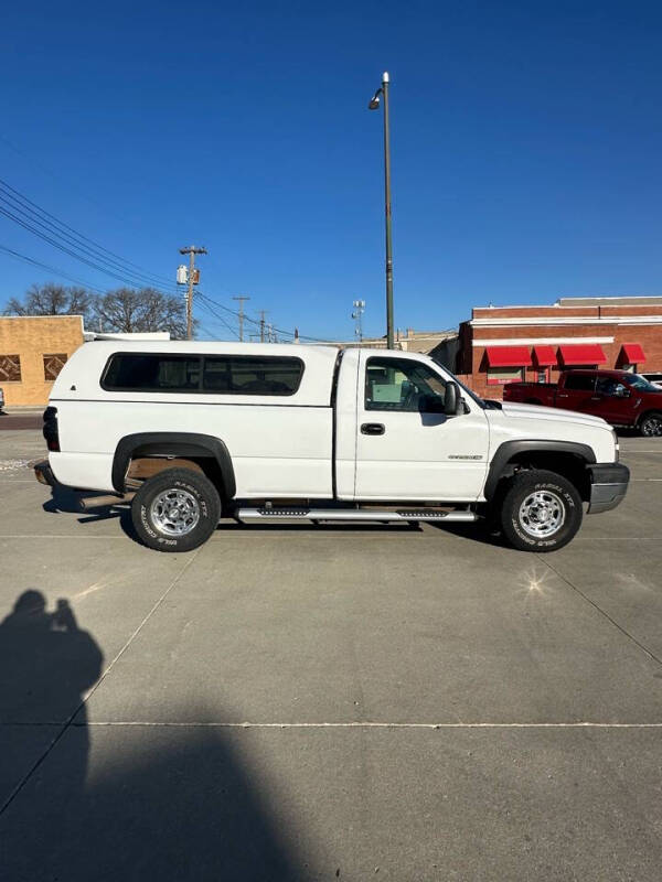 2005 Chevrolet Silverado 2500HD base photo 7