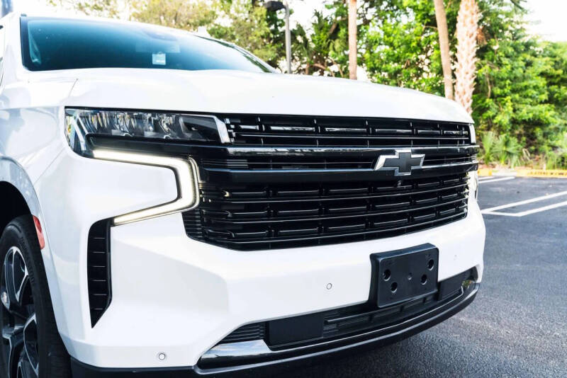 2024 Chevrolet Suburban RST