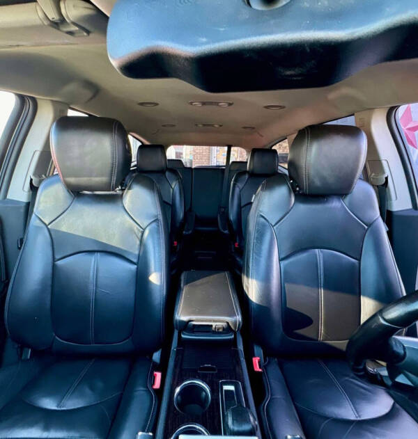 2016 Chevrolet Traverse LT