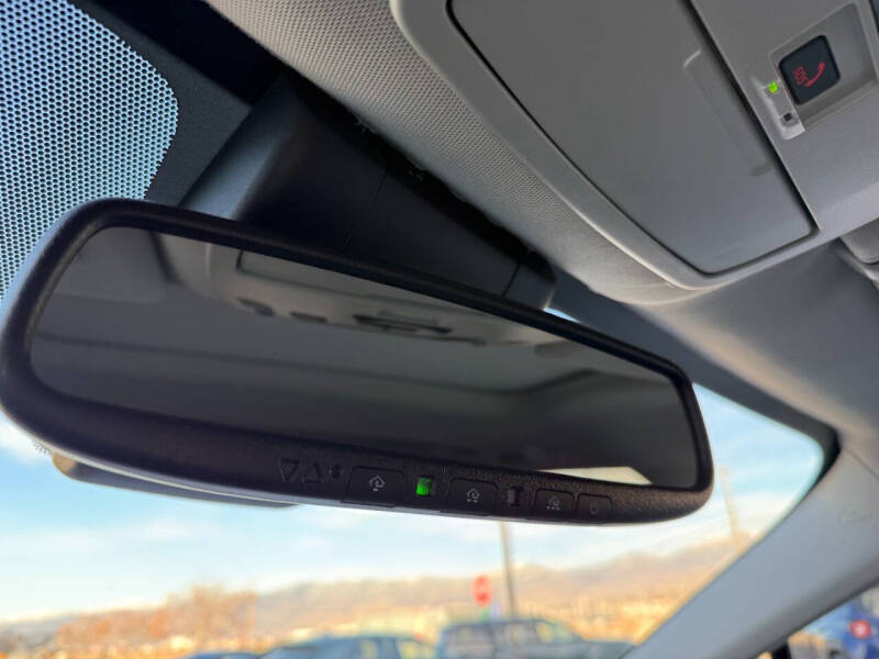 2024 Toyota Sienna LE 8-Passenger