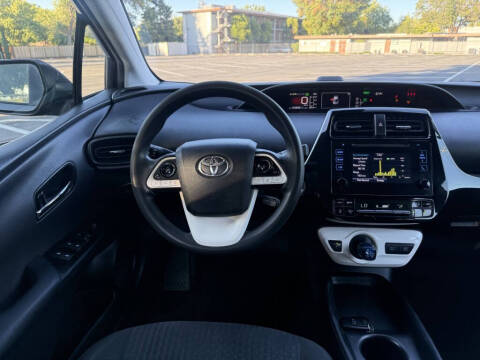 2017 Toyota Prius Two
