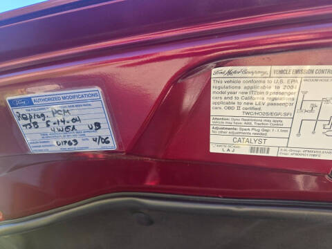 2004 Ford Thunderbird Deluxe