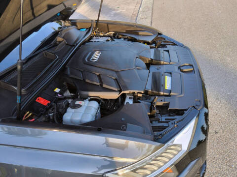 2019 Audi Q8 quattro Prestige 55 TFSI