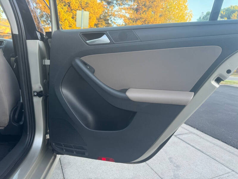 2013 Volkswagen Jetta S