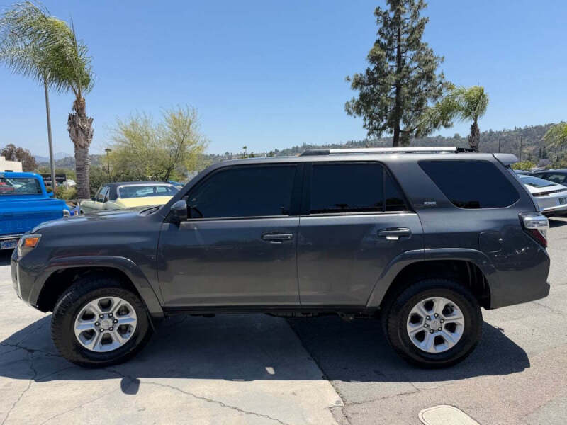 2022 Toyota 4Runner SR5