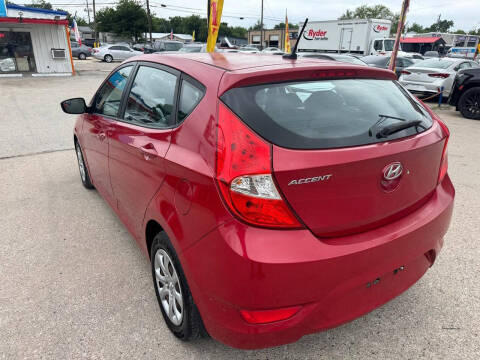 2014 Hyundai Accent GS