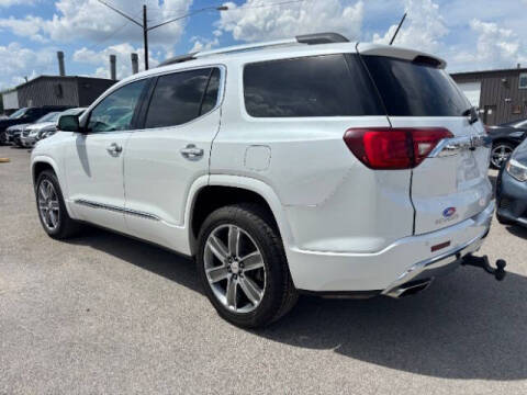 2018 GMC Acadia Denali