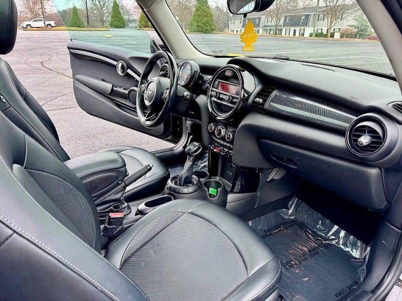 2015 MINI Hardtop 2 Door Cooper