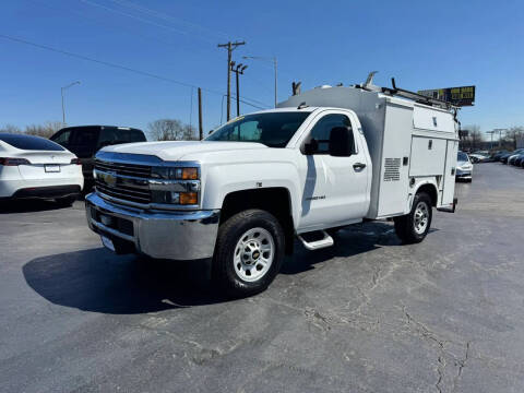 2015 Chevrolet Silverado 3500HD CC