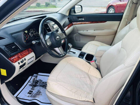 2010 Subaru Outback 2.5i Limited