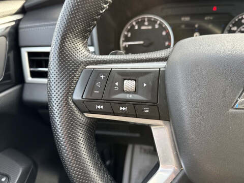 2024 Mitsubishi Outlander