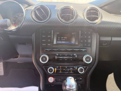 2016 Ford Mustang V6